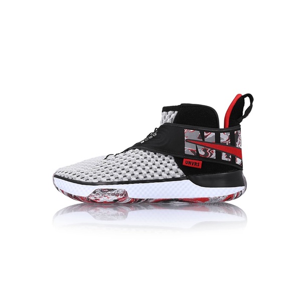 Nike Air Zoom UNVRS (CQ6422-100) NWT - Picture 15 of 15